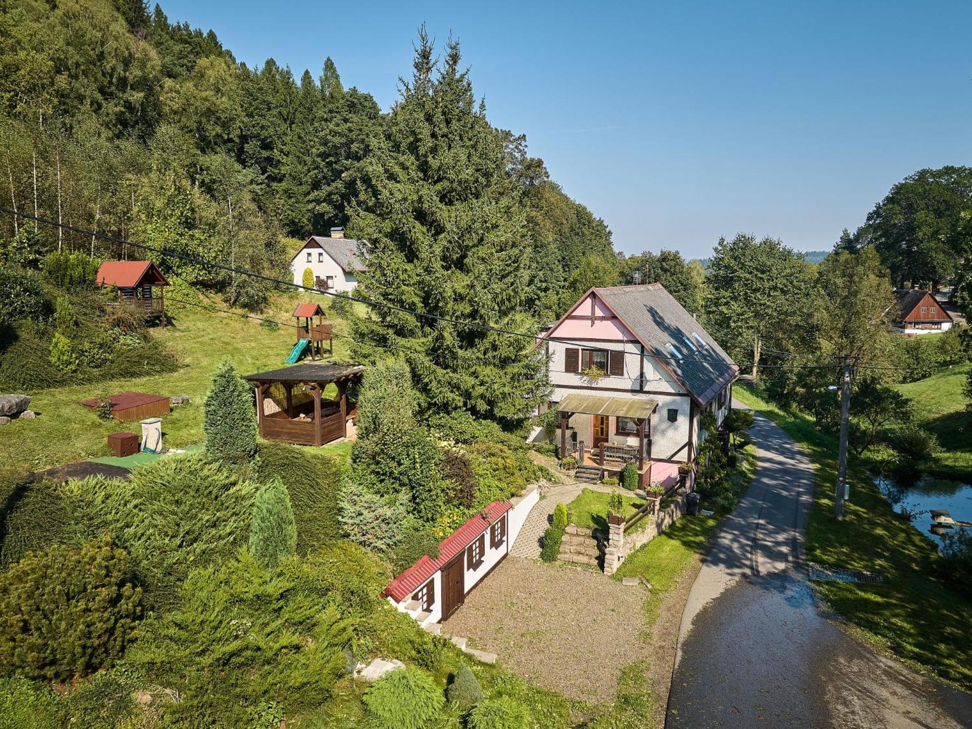 Studio Chlívce u Hronova-2 Exterior foto